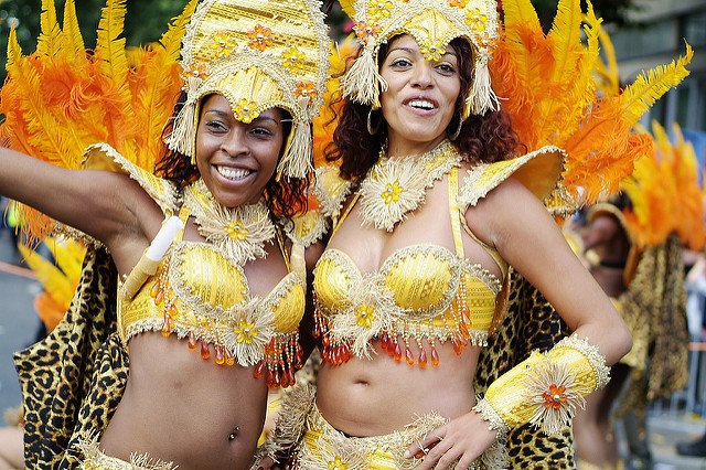 notting-hill-carnival-women